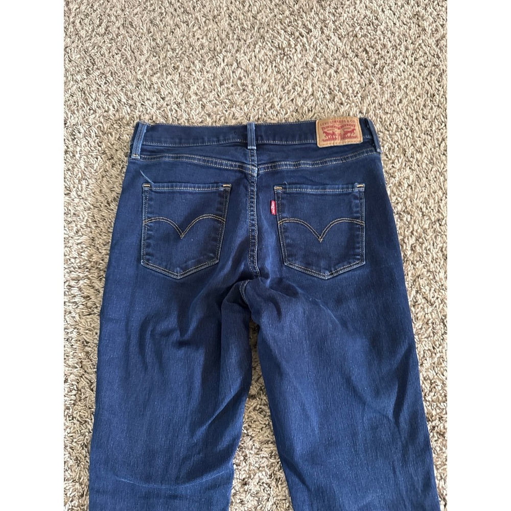 Levi's Women's Skinny Jeans in Dark Blue Denim - Picture 2 of 10